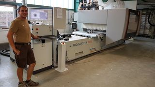 Хороший опыт работы с машиной HOLZ-HER CNC PROMASTER 7125 и устройством для обрезки кромок Auriga 1308